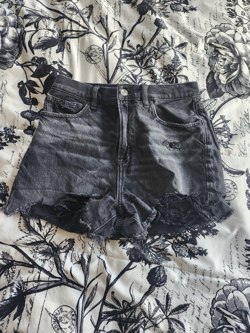 American Eagle Black Distressed Denim Shorts